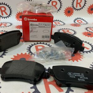 Kit pastiglie freni posteriore marca Brembo Fiat Croma P23101 oem 77364169