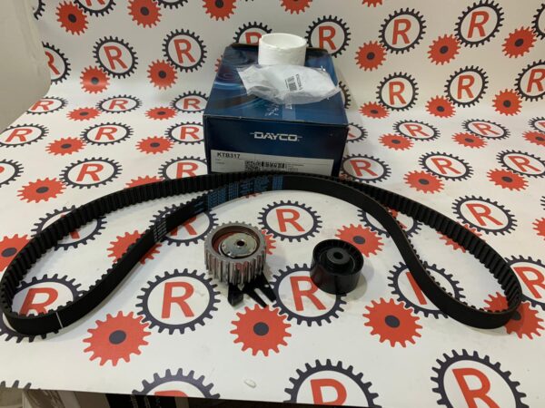 Kit distribuzione marca dayco Alfa romeo, Fiat,Lancia, 1.9 jtd ktb317
