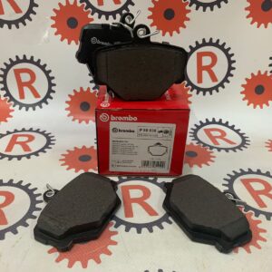 Kit pastiglie freni anteriori marca Brembo Smart(450)(451) P50038