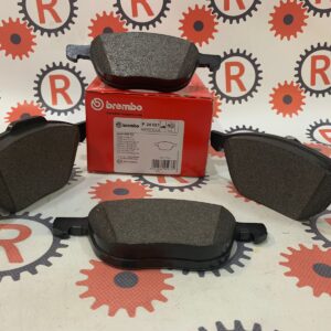 Kit pastiglie freno anteriori marca Brembo Ford P24061